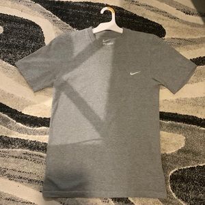 Small Nike T-shirt dryfit